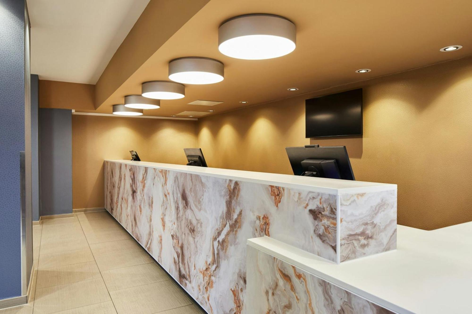 Portsmouth Marriott Hotel Bagian luar foto