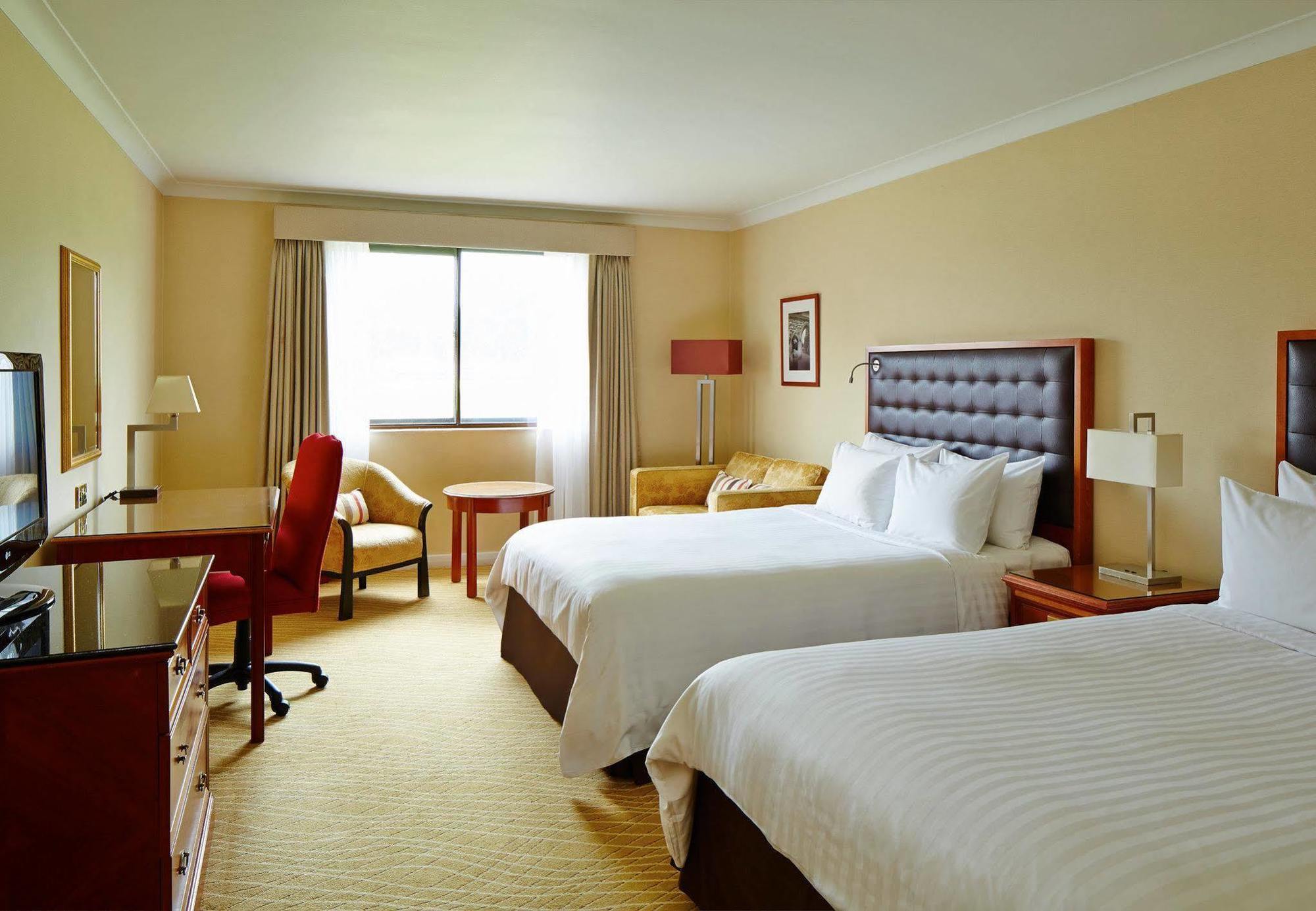 Portsmouth Marriott Hotel Bagian luar foto